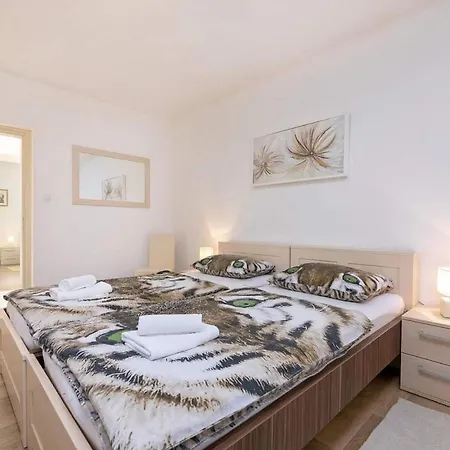 App Marina 1 Apartament
